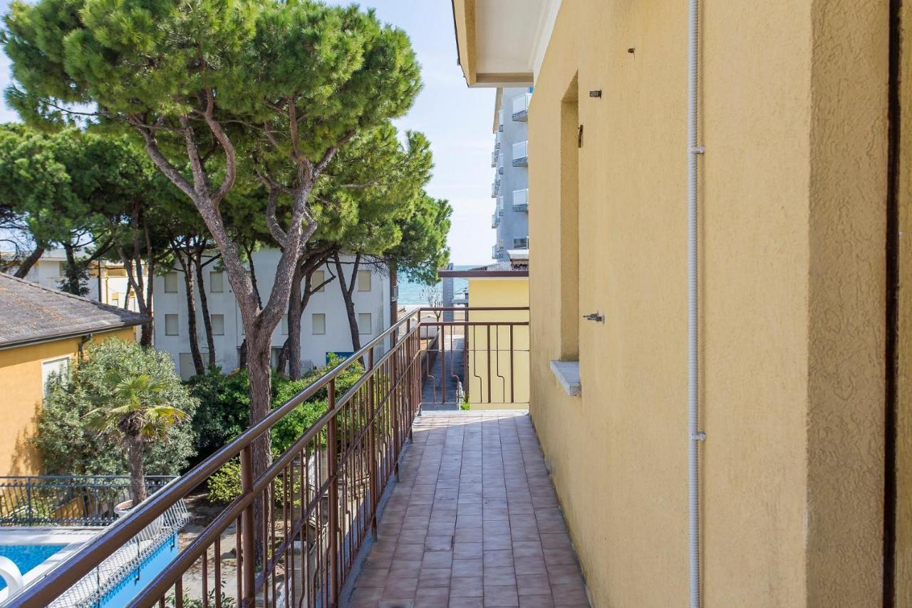 Giannina Apartment Lido di Jesolo Bagian luar foto