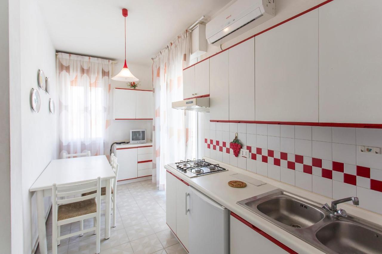 Giannina Apartment Lido di Jesolo Bagian luar foto